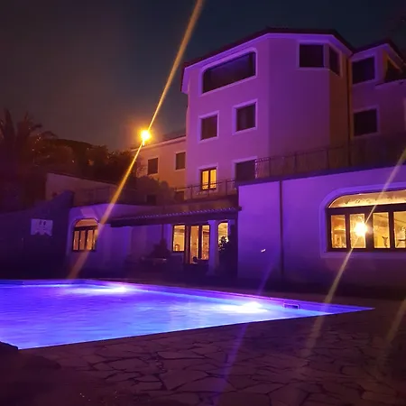 Le Tre Rose 3* Bono (Sassari)