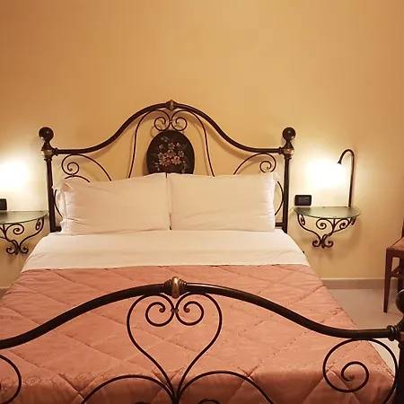 Le Tre Rose Bono (Sassari)