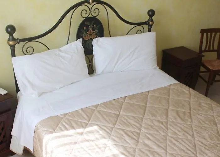 Ξενοδοχείο Le Tre Rose Bono (Sassari)